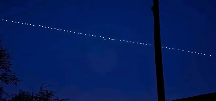 Lines of Lights or String of Lights